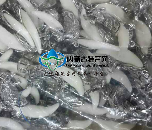 糖心
狼牙套狼牙项链吊坠男项链饰品藏獒牙护身符超霸气