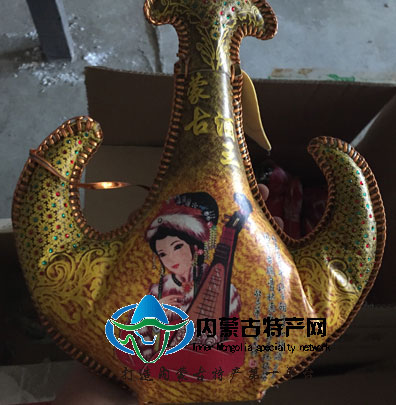 内蒙特产奶酒白酒 弯月型皮囊酒袋 单边皮囊酒 乳香飘38度