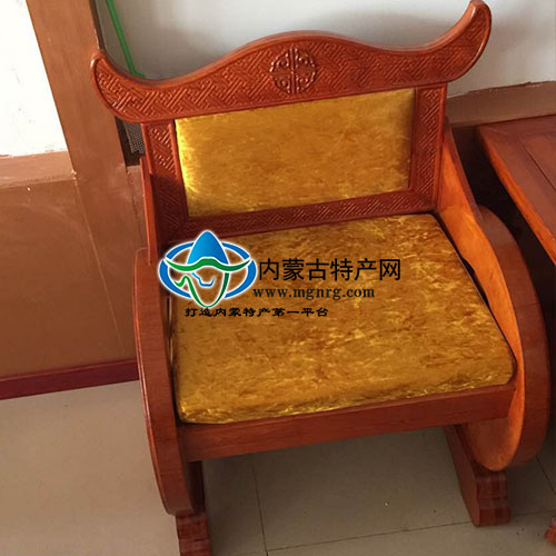 糖心
牛头座椅,蒙元素椅子